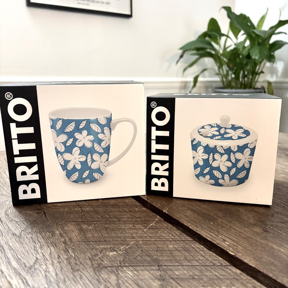 NEW Romero Britto Fine Bone China Blue White Floral SET Coffee Mug & Sugar Mug